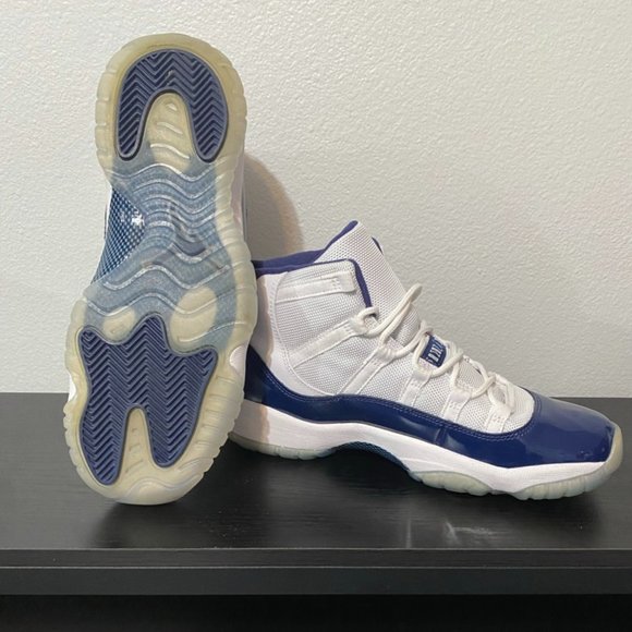 Air Jordan 11 Retro BG. White and University Blue. Size 6Y (Womens Size 8). - Picture 9 of 11